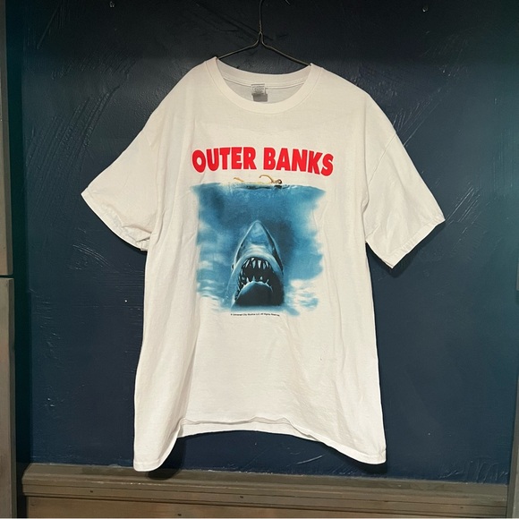 Vintage Universal Studios Jaws T Shirt Men's Size L White RARE! 🦈 - Picture 1 of 6
